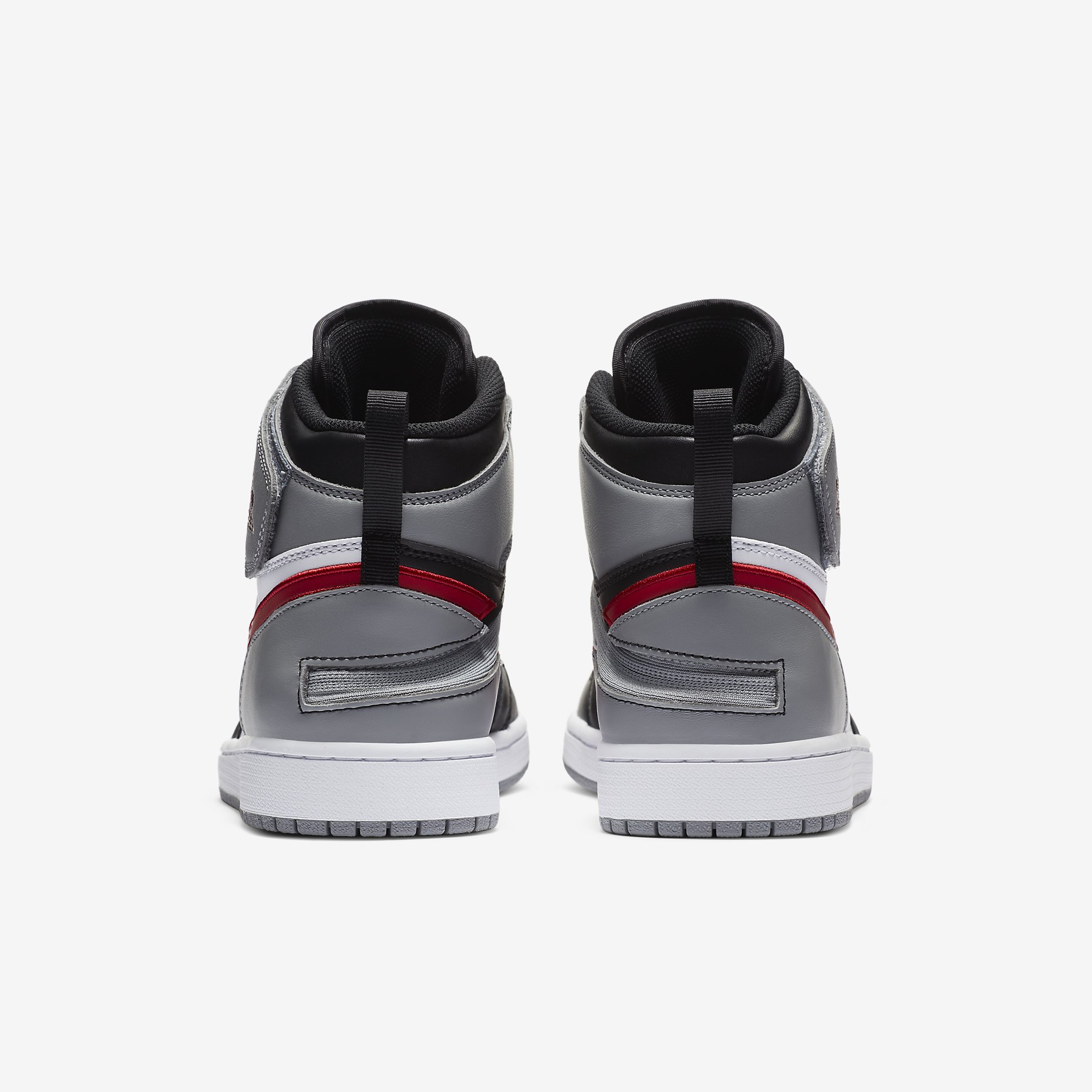 Air Jordan 1 Hi FlyEase Particle Grey 